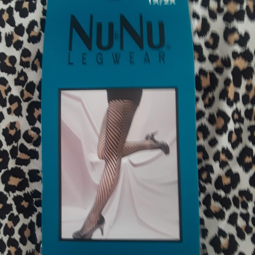 PLUS SIZE STOCKINGS